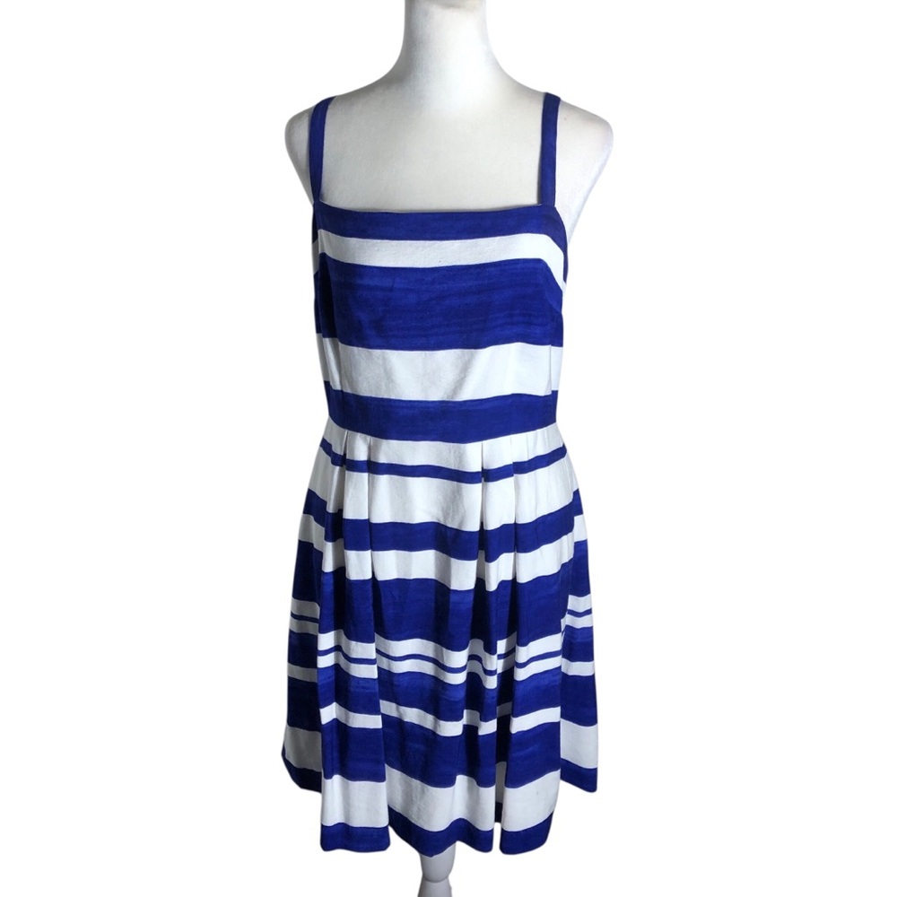 Ann Taylor LOFT fit & flare blue/white sleeveless dress Sz 8